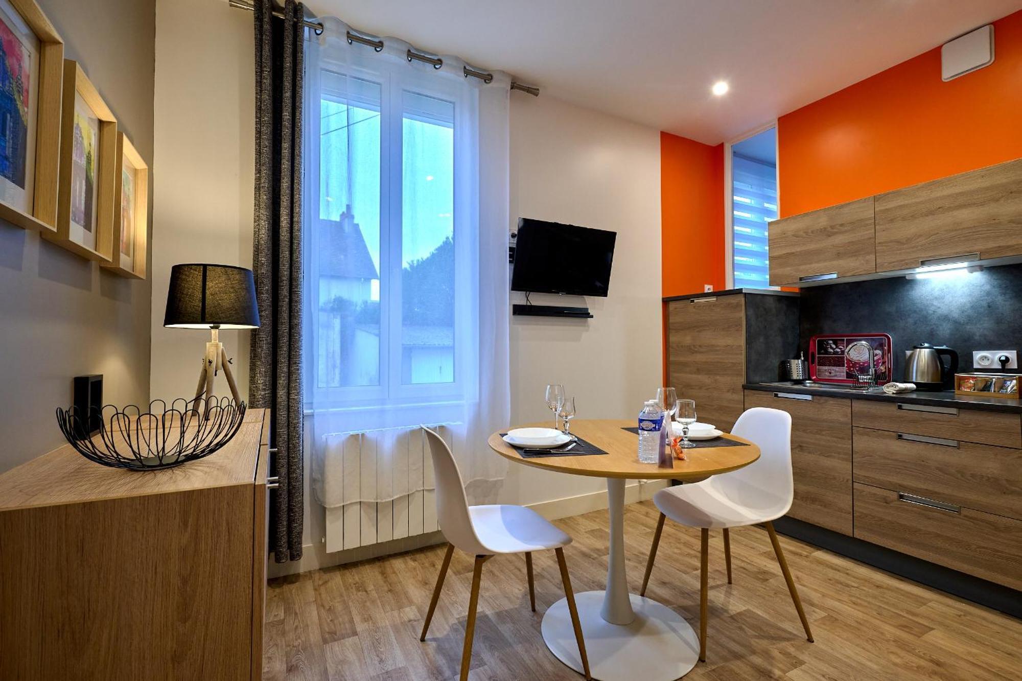 Le Faidherbe Style Appart' Hotel - Wifi Gratuit - Parking Gratuit Calme Et Lumineux Nevers Exteriör bild