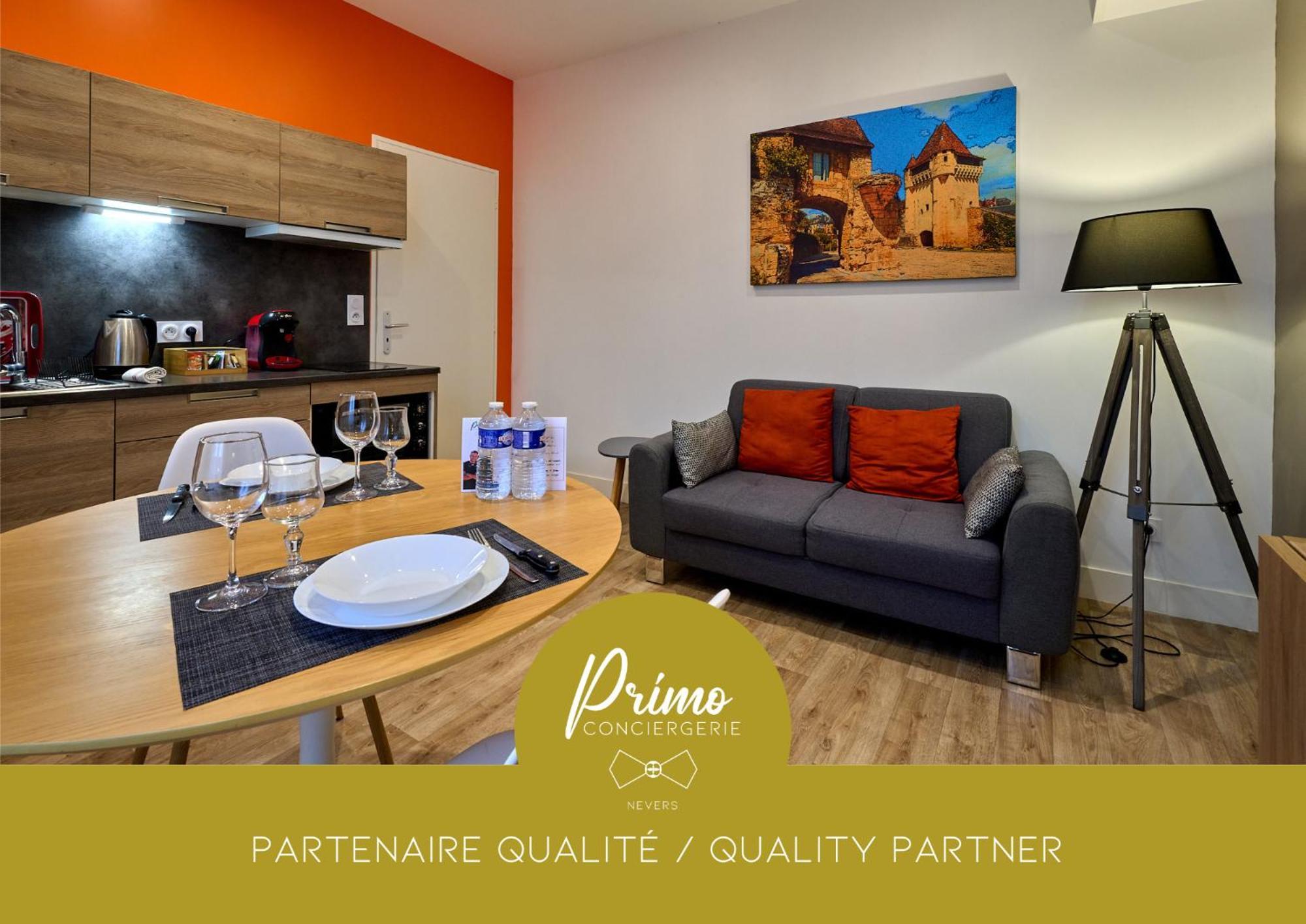 Le Faidherbe Style Appart' Hotel - Wifi Gratuit - Parking Gratuit Calme Et Lumineux Nevers Exteriör bild