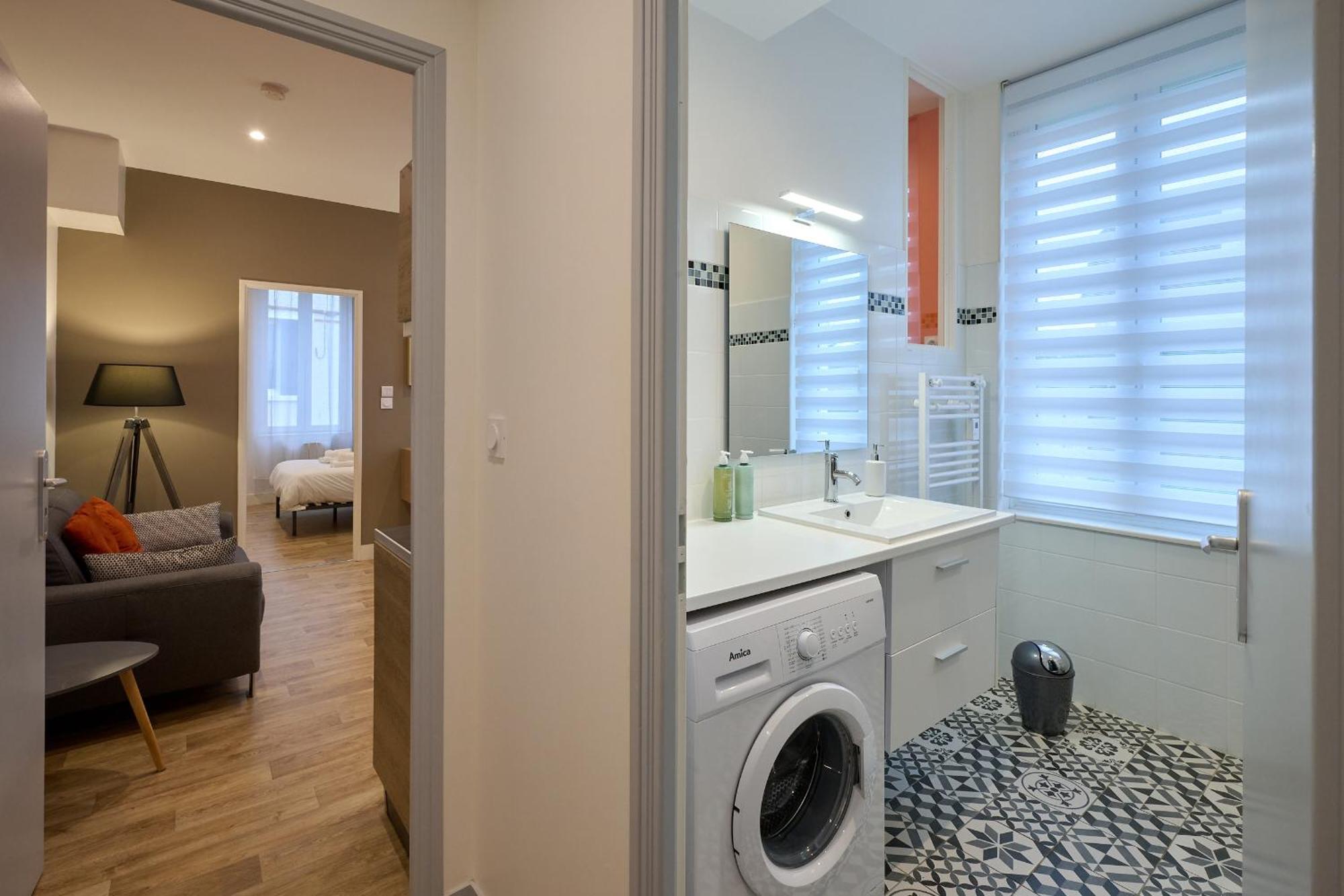 Le Faidherbe Style Appart' Hotel - Wifi Gratuit - Parking Gratuit Calme Et Lumineux Nevers Exteriör bild