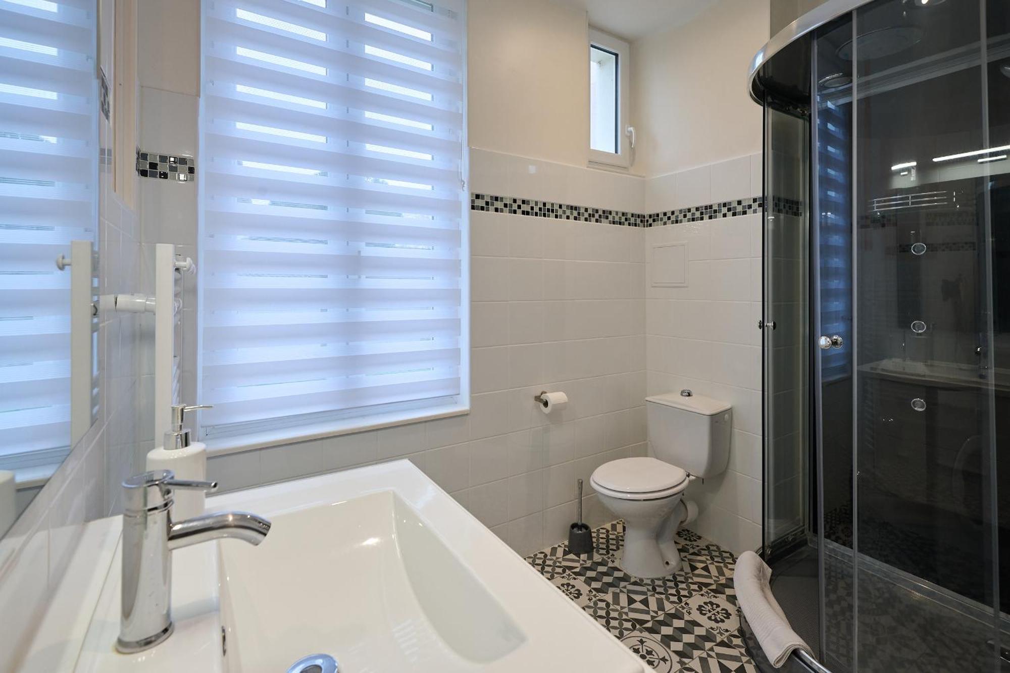 Le Faidherbe Style Appart' Hotel - Wifi Gratuit - Parking Gratuit Calme Et Lumineux Nevers Exteriör bild